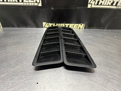 2013 FORD MUSTANG GT HOOD VENT LOUVERS PAIR BLCK OEM #N649