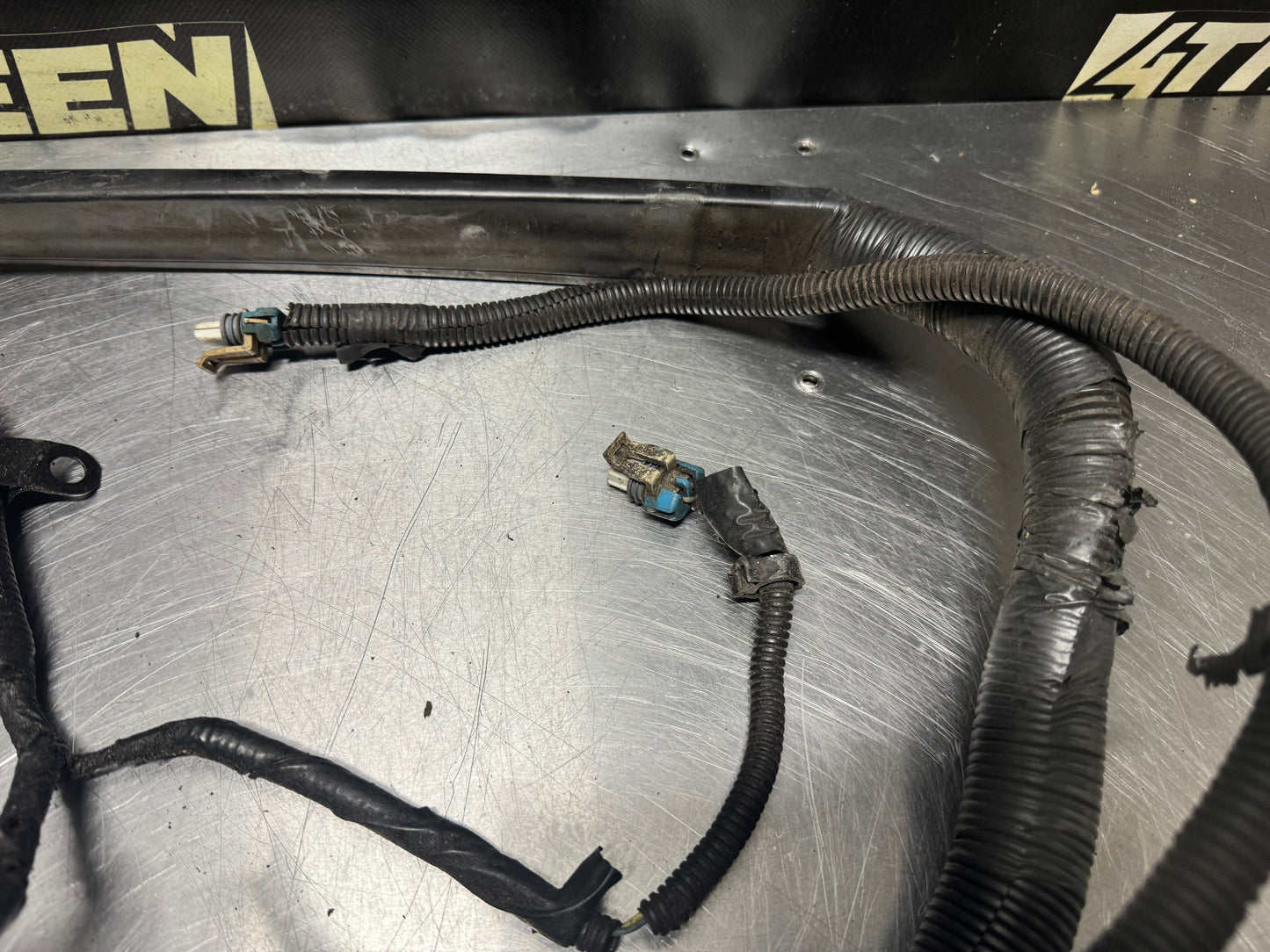 97-04 C5 CORVETTE AUTOMATIC TRANSMISSION TORQUE TUBE HARNESS OEM #N525