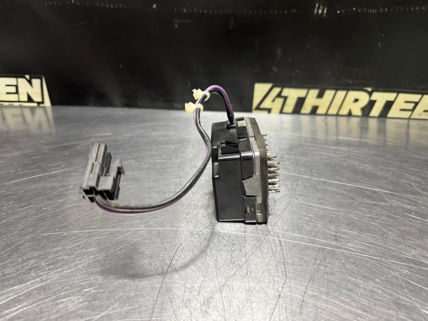 00-02 CHEVY SILVERADO GMC SIERRA BLOWER MOTOR CONTROL MODULE 16250785 OEM #N668