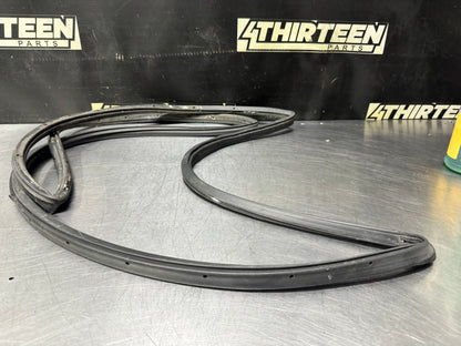 04-06 PONTIAC GTO LH DRIVER DOOR SILL WEATHER STRIP SEAL OEM #N939