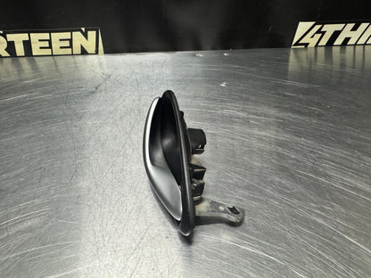 04-06 PONTIAC GTO RH PASSENGER SIDE INTERIOR DOOR HANDLE OEM #N243