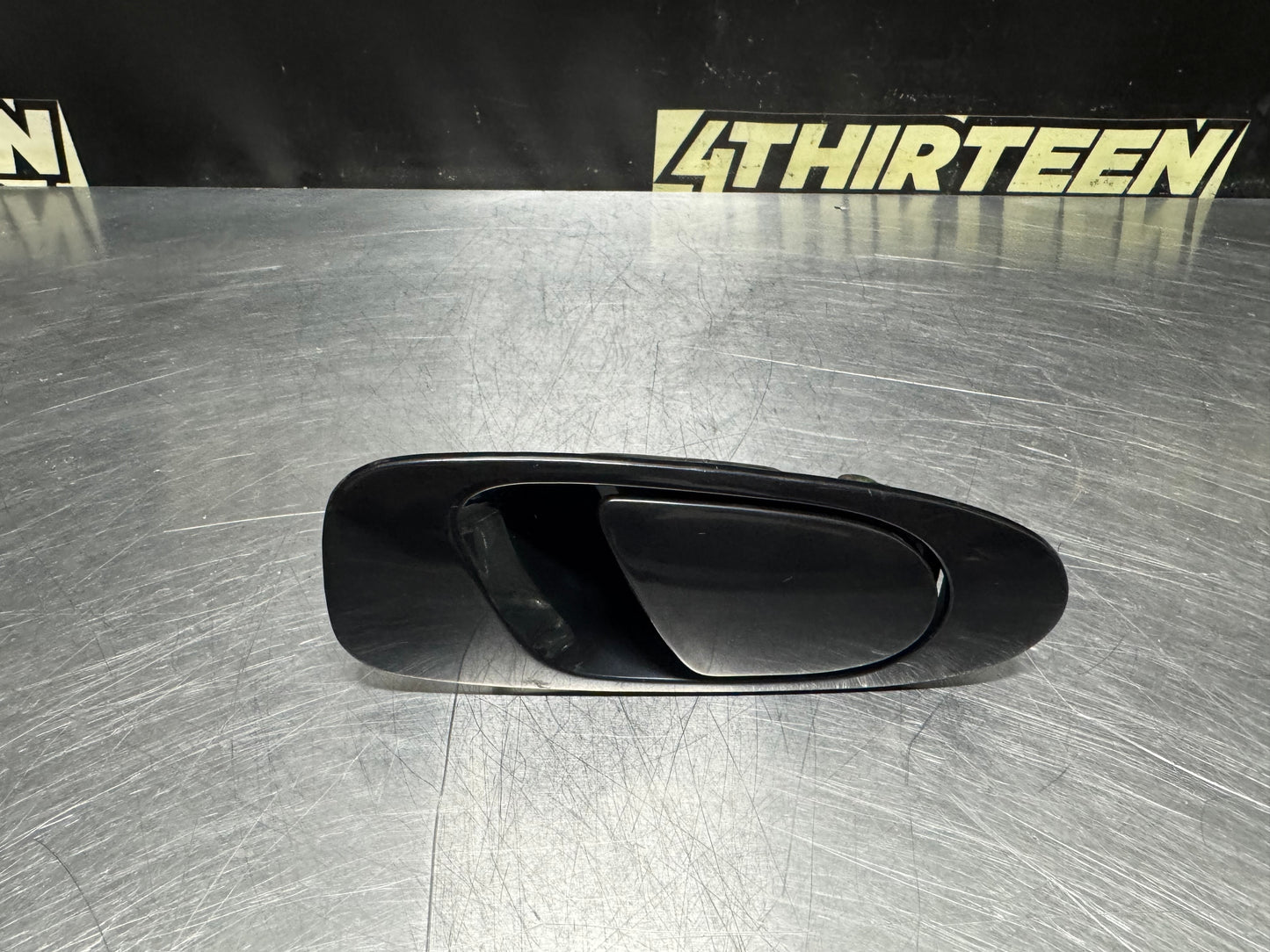 92-95 HONDA CIVIC 4DR RR RIGHT REAR EXTERIOR DOOR HANDLE #N670