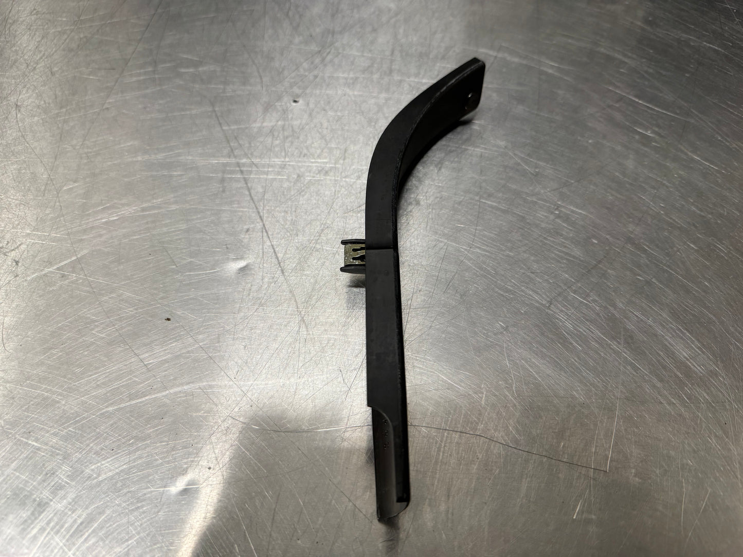 97-04 CORVETTE C5 RIGHT DOOR SILL JAMB TRIM PANEL BLACK #N875