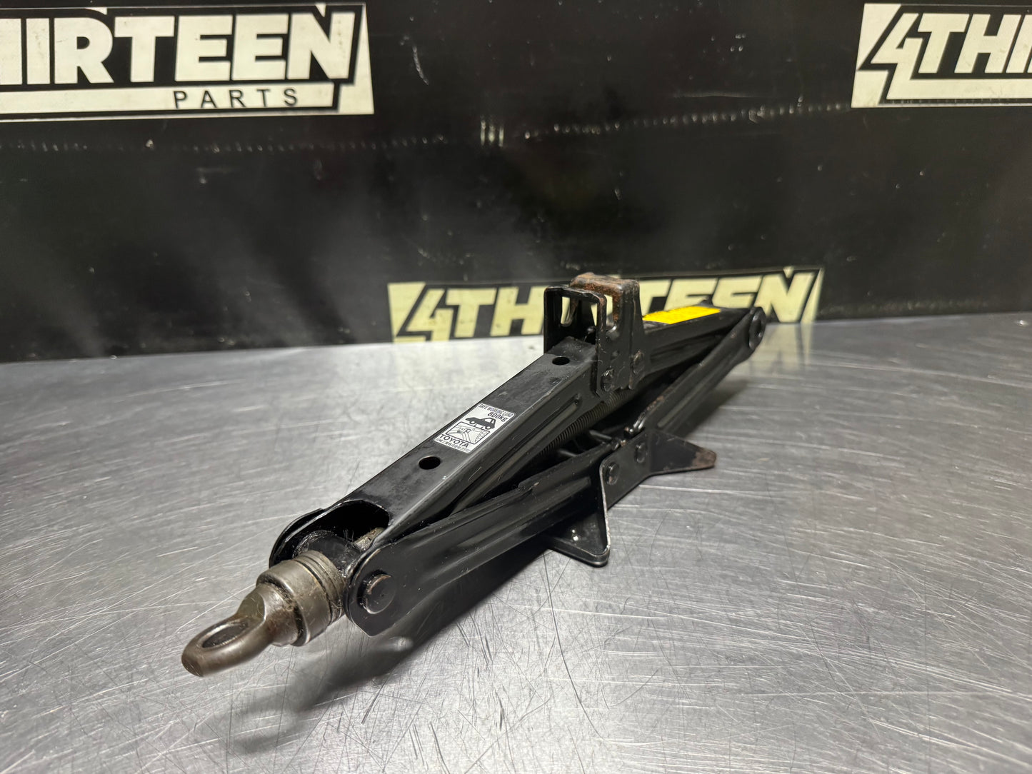 04-09 TOYOTA PRIUS SPARE TIRE EMERGENCY SCISSOR JACK 800KG OEM #N673