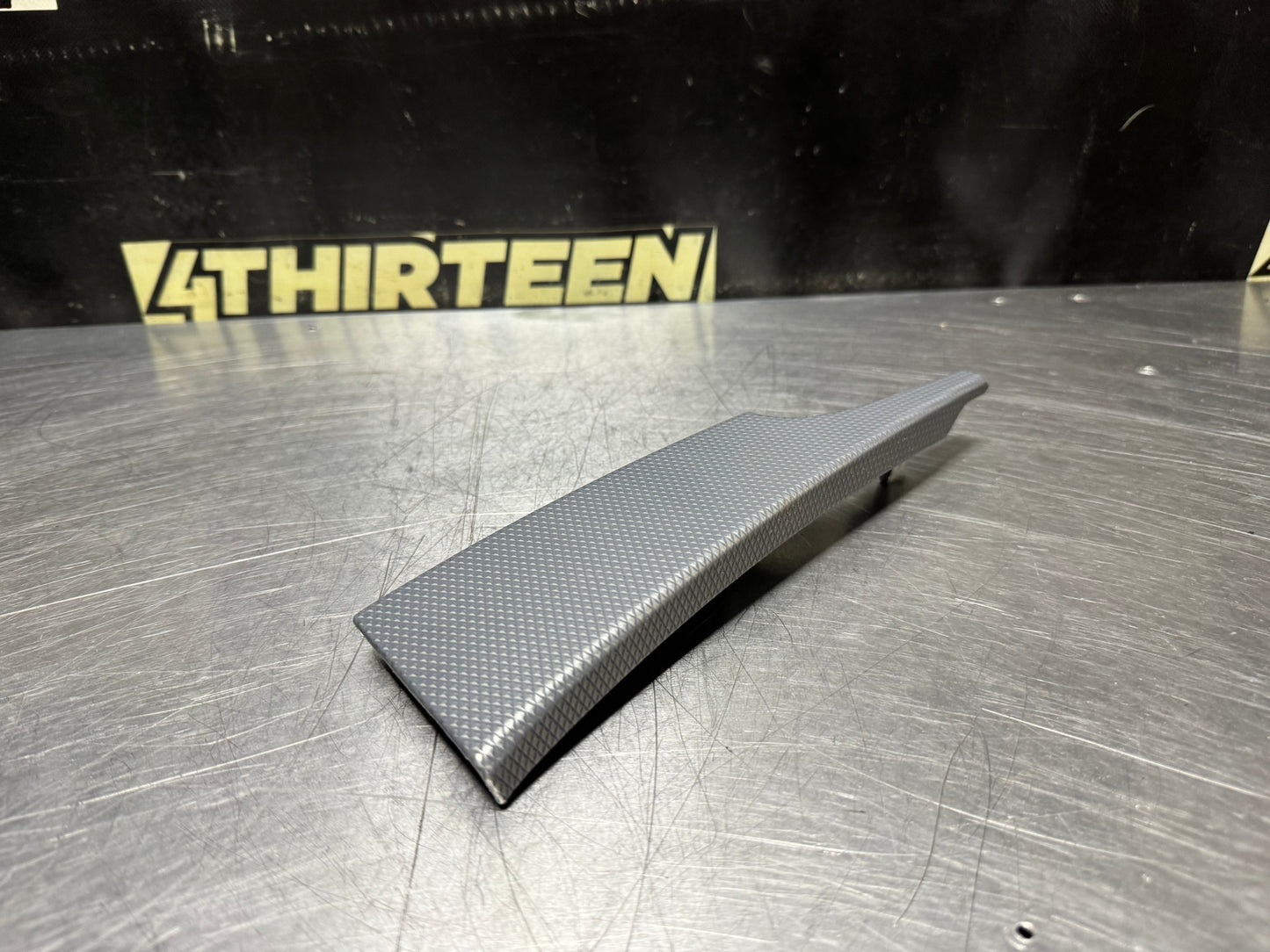 2015 FORD MUSTANG GT RH PASSENGER SIDE DASH TRIM FR3B-63044B78 OEM #N756