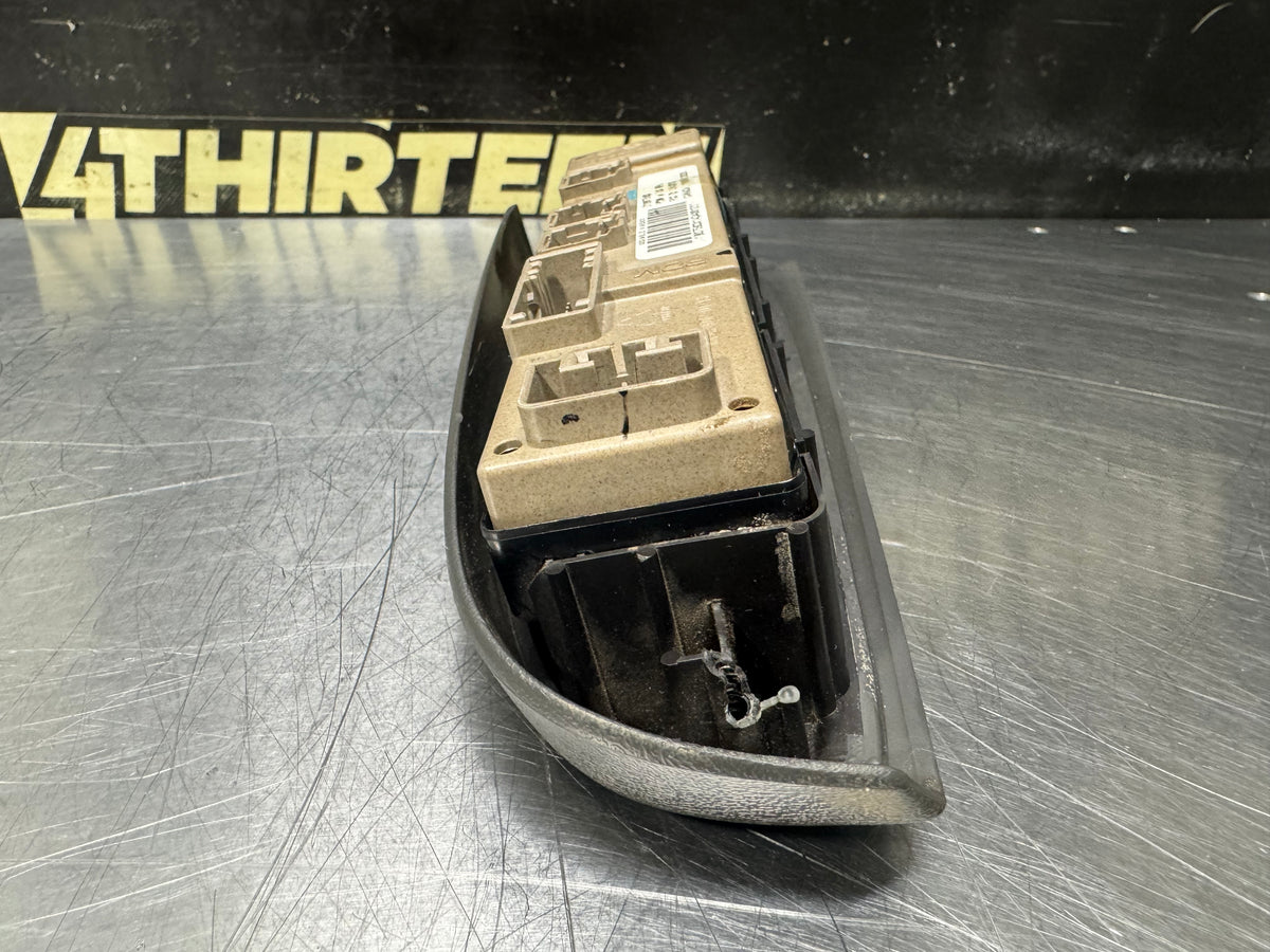 03-07 CHEVY SILVERADO RH PASSENGER WINDOW SWITCH 21997593 OEM #X8