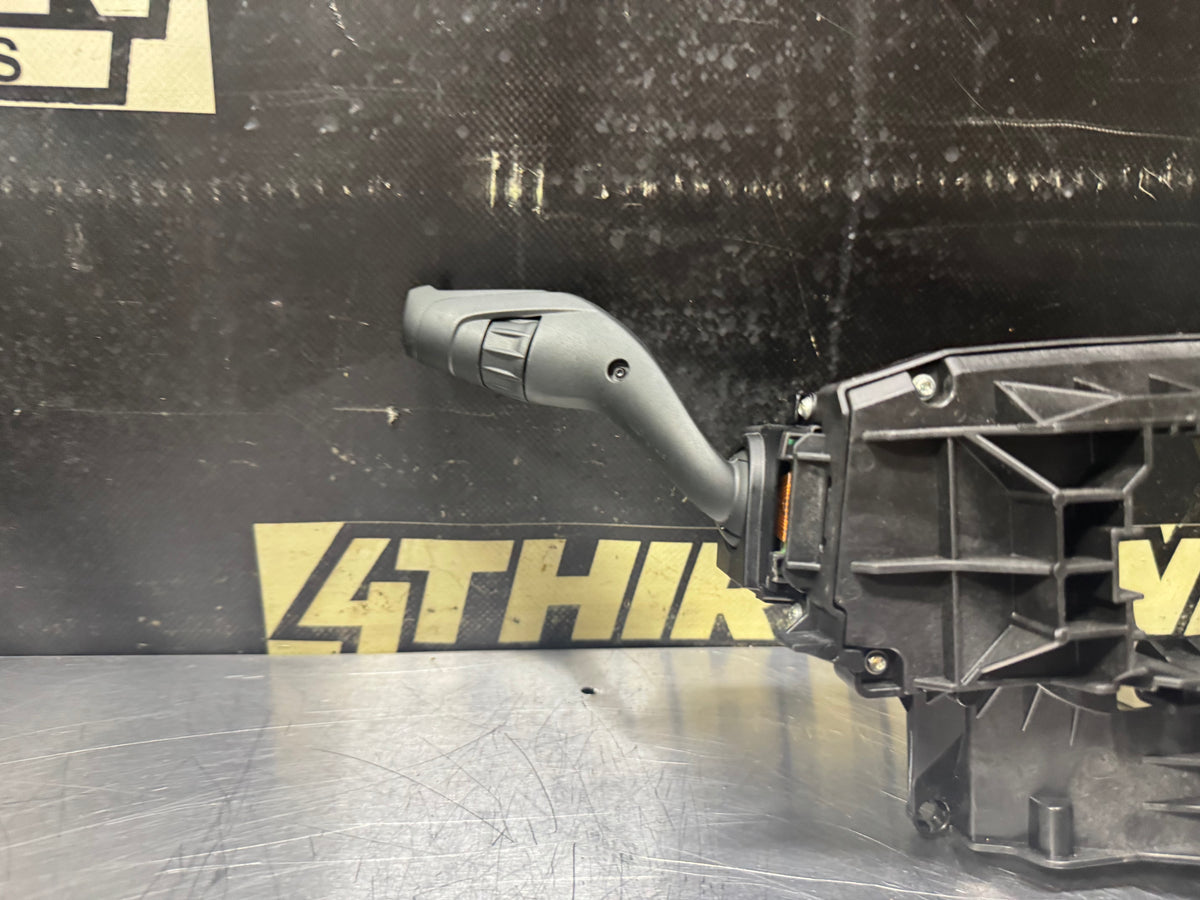 15-17 FORD MUSTANG GT STEERING COLUMN STALK BRACKET HOUSING WITH STALKS OEM #V25