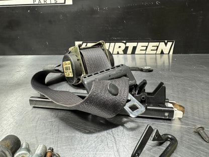 04-06 PONTIAC GTO LEFT HAND LH SIDE SEAT BELT AND RETRACTOR 511648132A OEM #L443