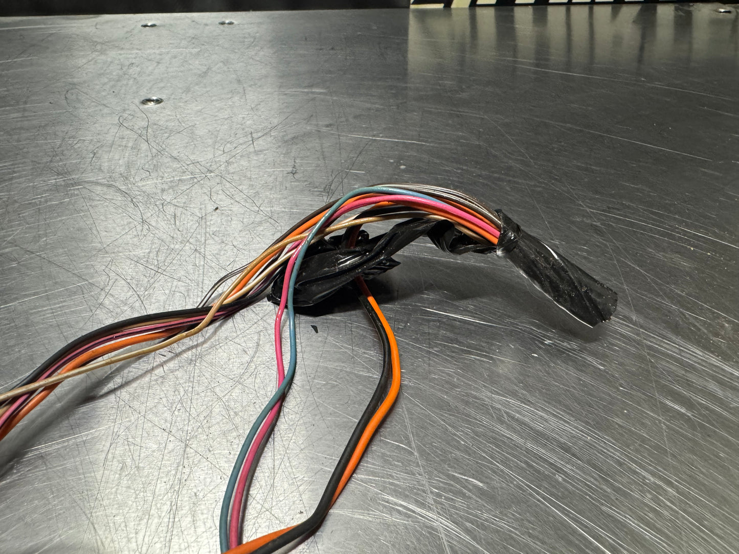 97-04 C5 CORVETTE CENTER CONSOLE HARNESS PIGTAILS OEM #N150