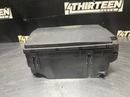 10-11 CHEVROLET CAMARO ENGINE FUSE BOX 22765979 OEM #N344