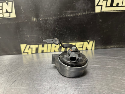 10-15 CAMARO SS RH PASSENGER SIDE HORN OEM #N964