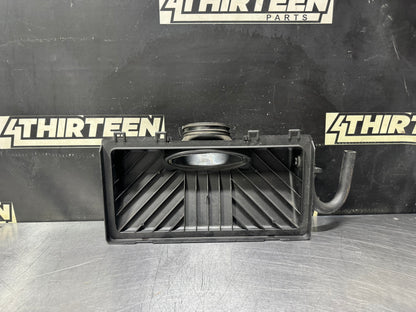 97-04 C5 CORVETTE AIR CLEANER INTAKE COVER LID 25166555 OEM #N977
