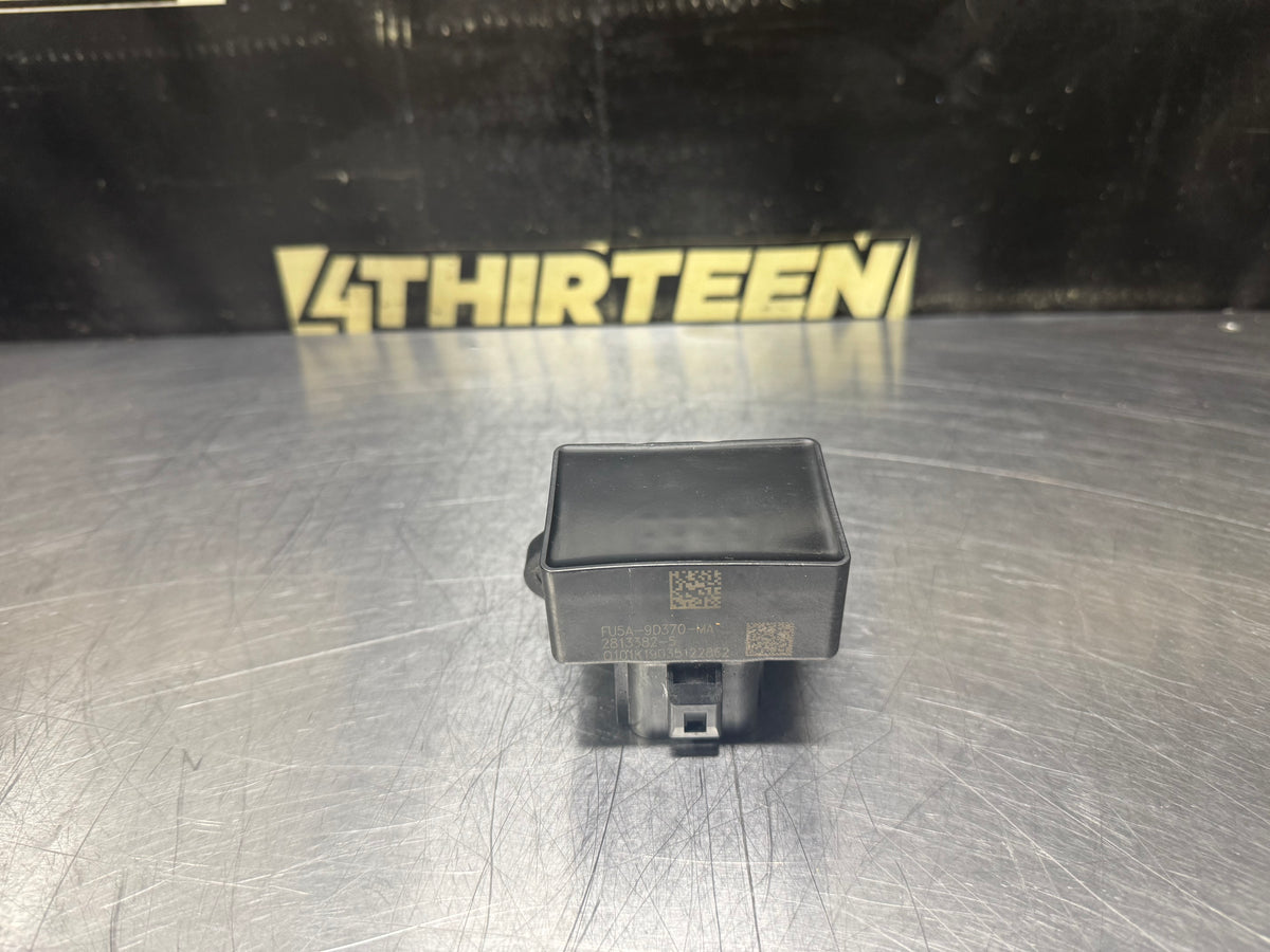 18-23 MUSTANG GT FUEL PUMP CONTROL MODULE FU5A-9D370-MA OEM #V22