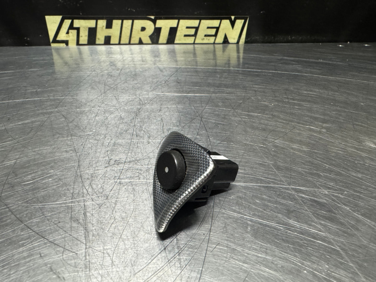 05-13 C6 CORVETTE LH DRIVER DOOR RELEASE SWITCH 10362041 #N587