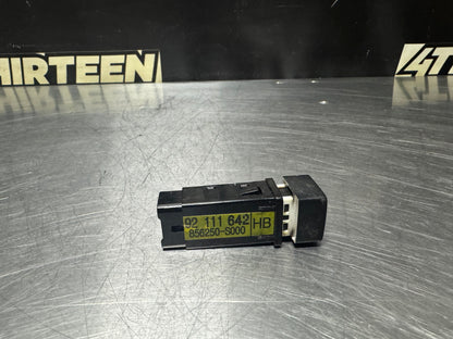 04 PONTIAC GTO MANUAL TRANSMISSION TRACTION CONTROL SWITCH 92111642 OEM #N282