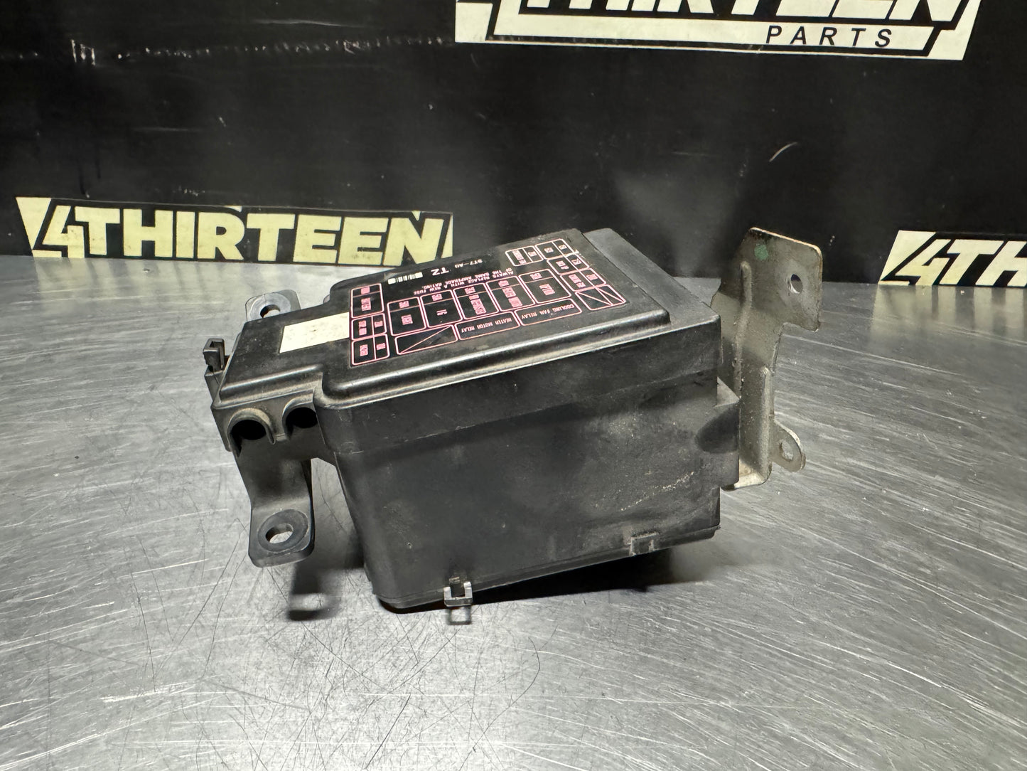 94-01 ACURA INTEGRA UNDER HOOD ENGINE BAY FUSE BOX OEM #N437
