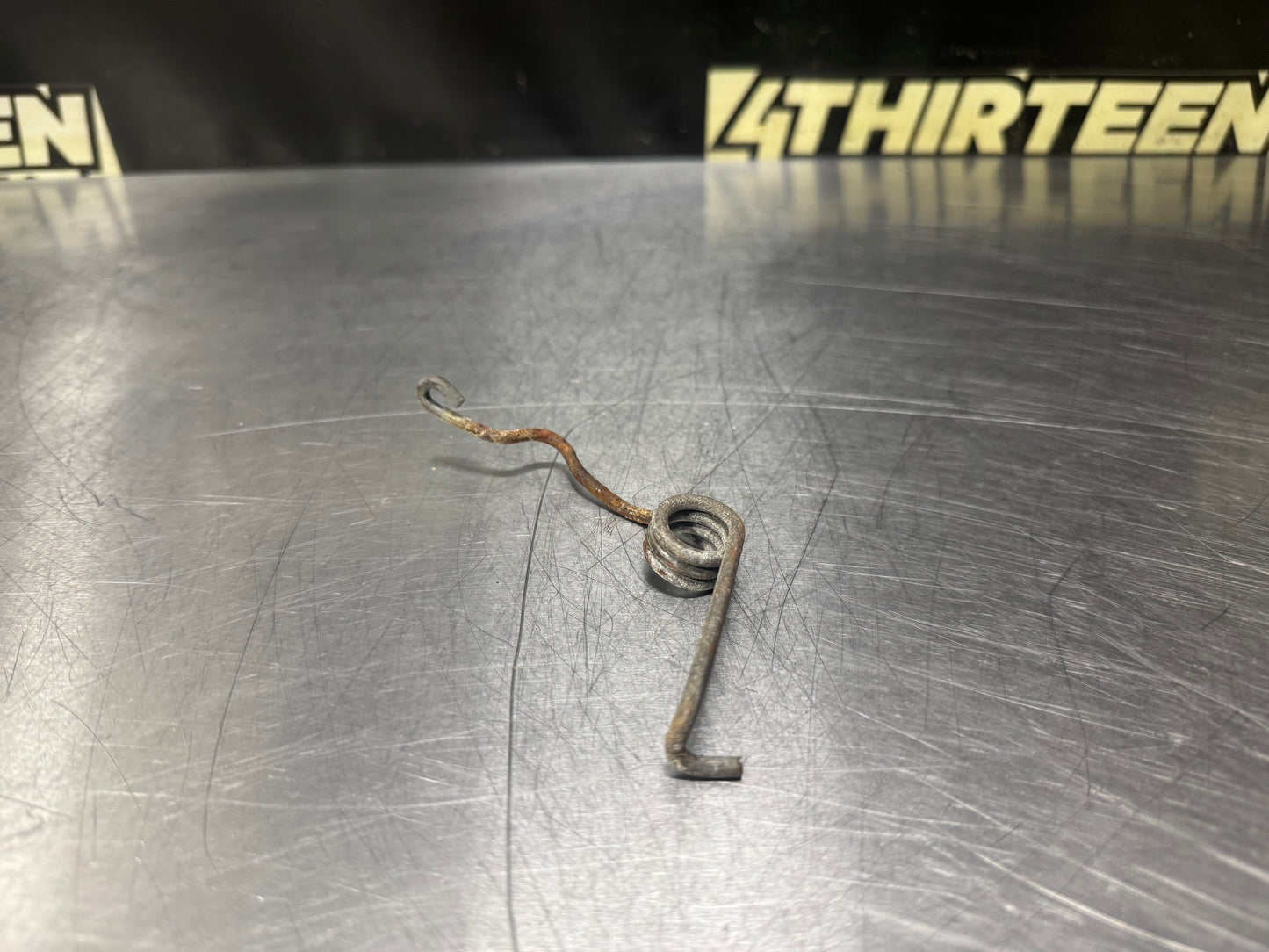 04-06 PONTIAC GTO HOOD LATCH SPRING OEM #N625