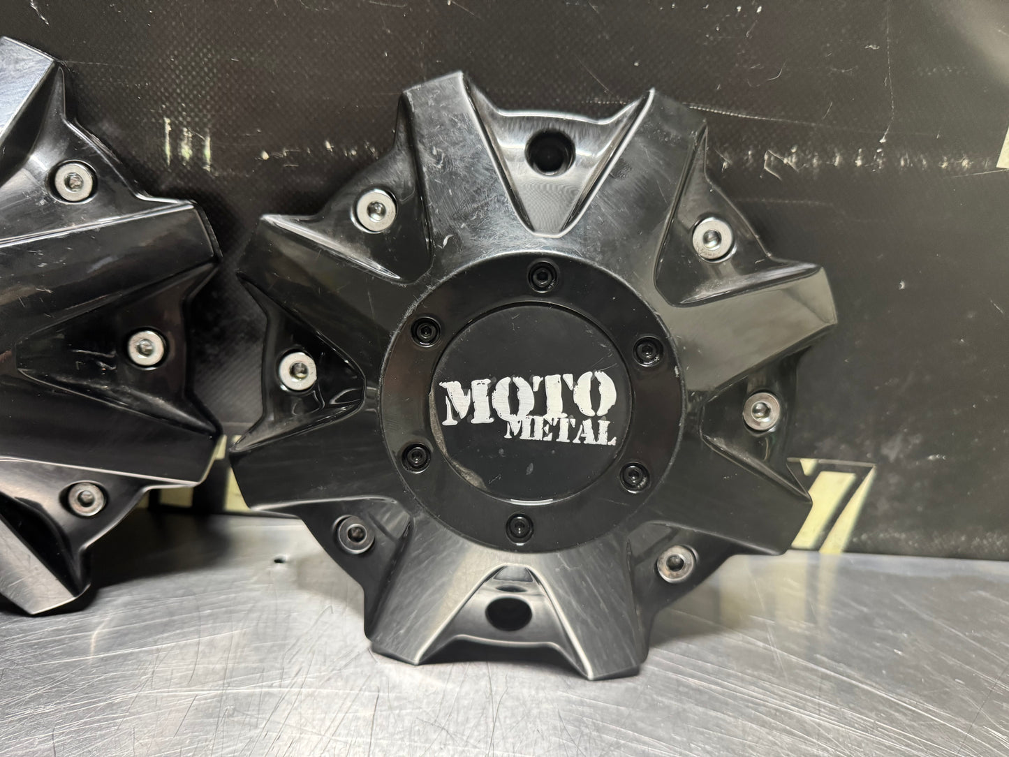 MOTO METAL M0970 CENTER CAPS #N661