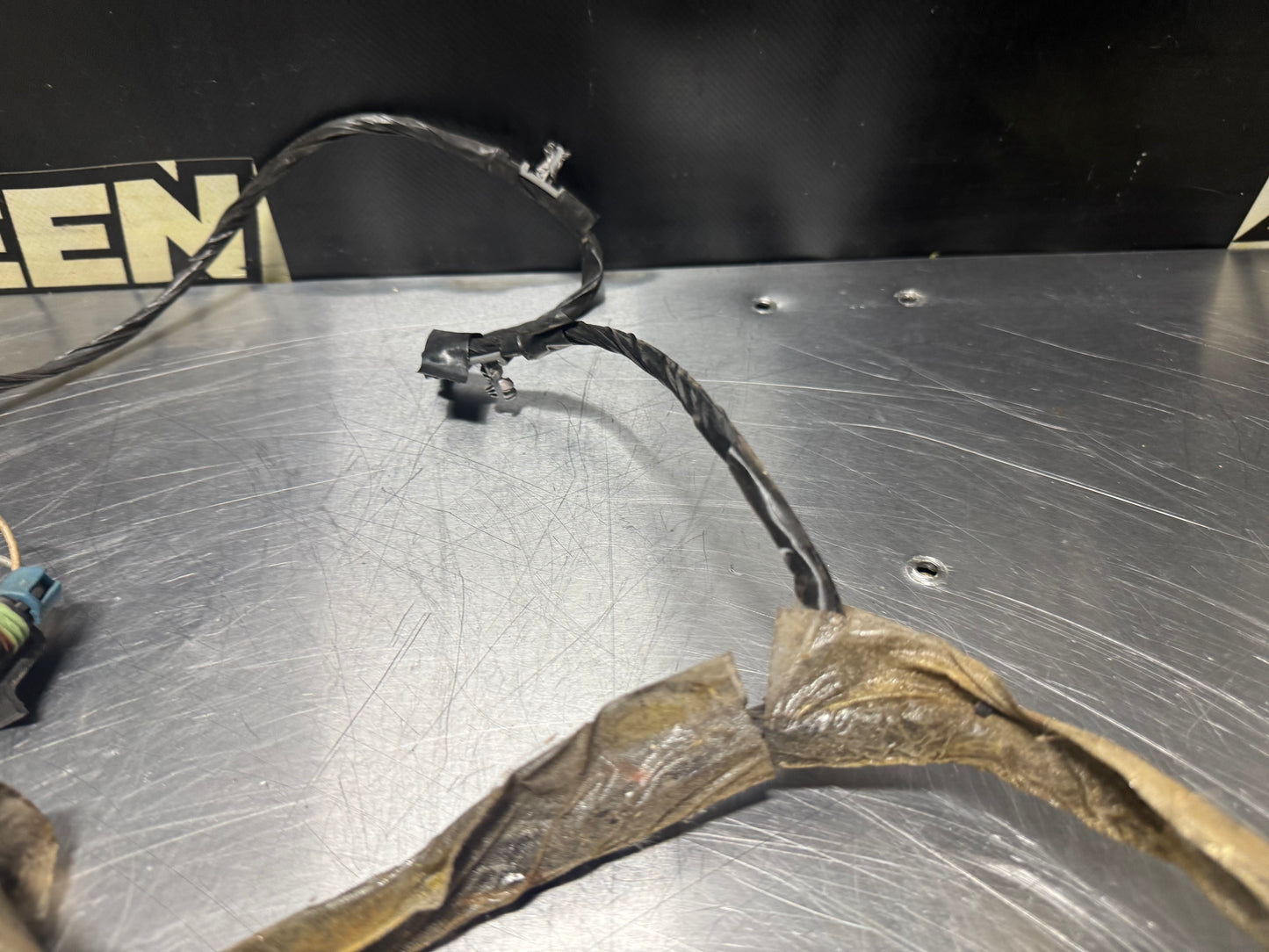 97-04 CORVETTE C5 LH DRIVER SIDE DOOR HARNESS OEM #N233