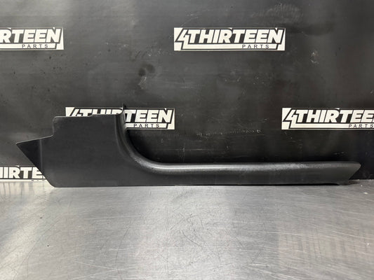 97-04 C5 CORVETTE PASSENGER SIDE DOOR SILL KICK PANEL RH BLK OEM 10247092 #L470
