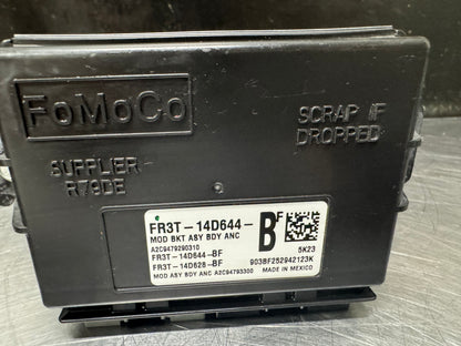 15-17 FORD MUSTANG GT LIGHTING CONTROL MODULE FR3T-14D644-BF OEM #V27