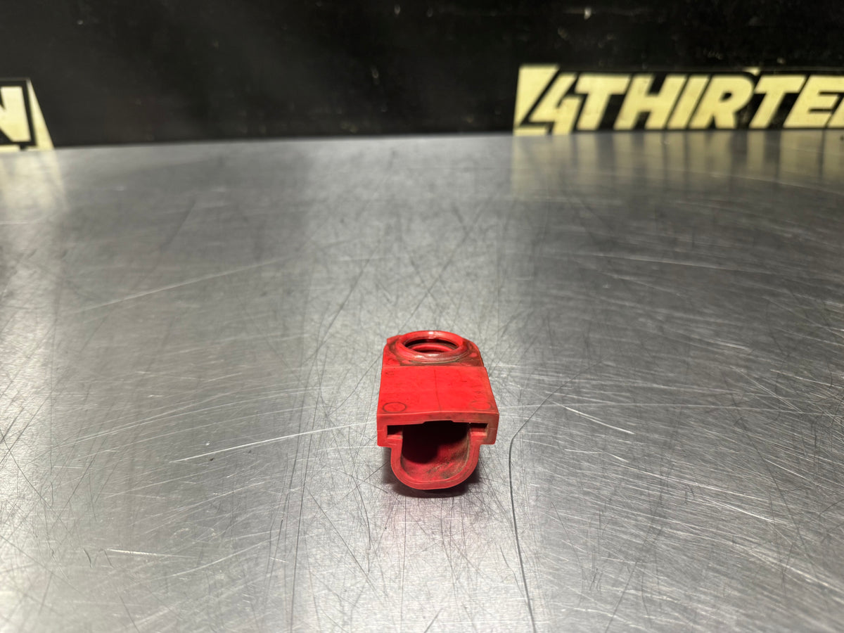 97-04 C5 CORVETTE POSITIVE TERMINAL COVER OEM #N987