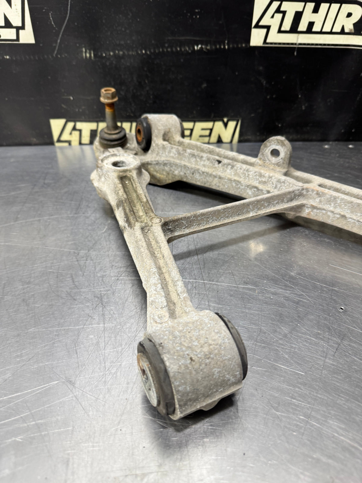 97 - 04 C5 CORVETTE LEFT REAR LOWER CONTROL ARM USED OEM