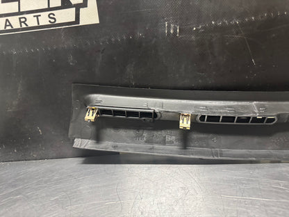 04-06 PONTIAC GTO LH DASH COWL TRIM OEM 92105077 #N309