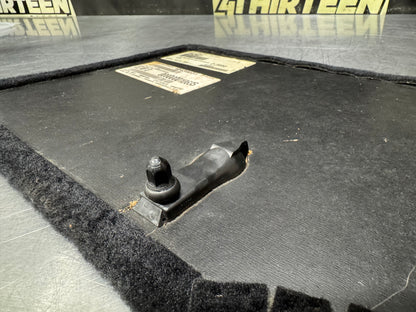 97-04 C5 CORVETTE REAR STORAGE COVER PASSENGER SIDE #N780