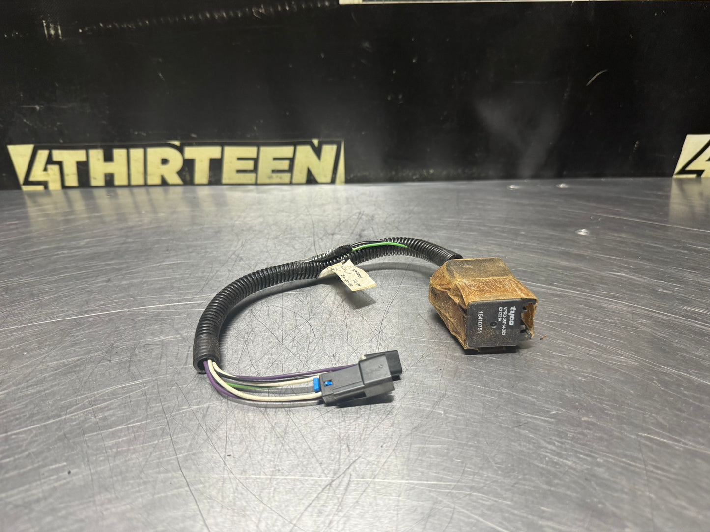 97-04 C5 CORVETTE STEERING COLUMN LOCK RELAY 15410751 OEM #N777