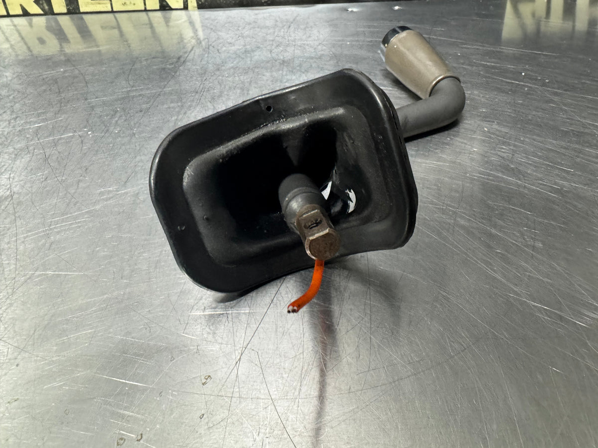 99-06 GMT-800 AUTOMATIC TRANSMISSION GEAR SHIFTER LEVER OEM ESCALADE #X20