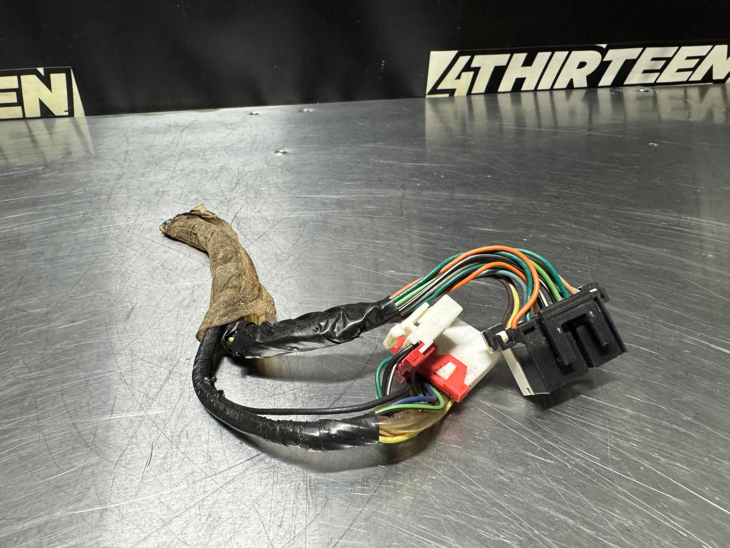 1997-2004 CORVETTE C5 OEM RADIO PIGTAILS #N152