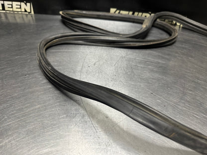 04-06 PONTIAC GTO TRUNK SEAL WEATHER STRIP OEM #N406