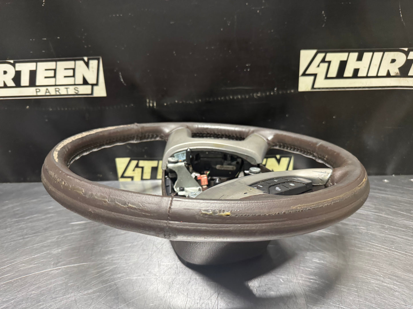 2010-2014 GMC YUKON DENALI HEATED WOODGRAIN STEERING WHEEL OEM 20779501 #N605