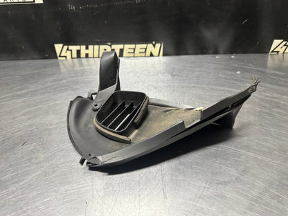 04-06 PONTIAC GTO LH DRIVER SIDE DEFROST VENT TRIM OEM #N297