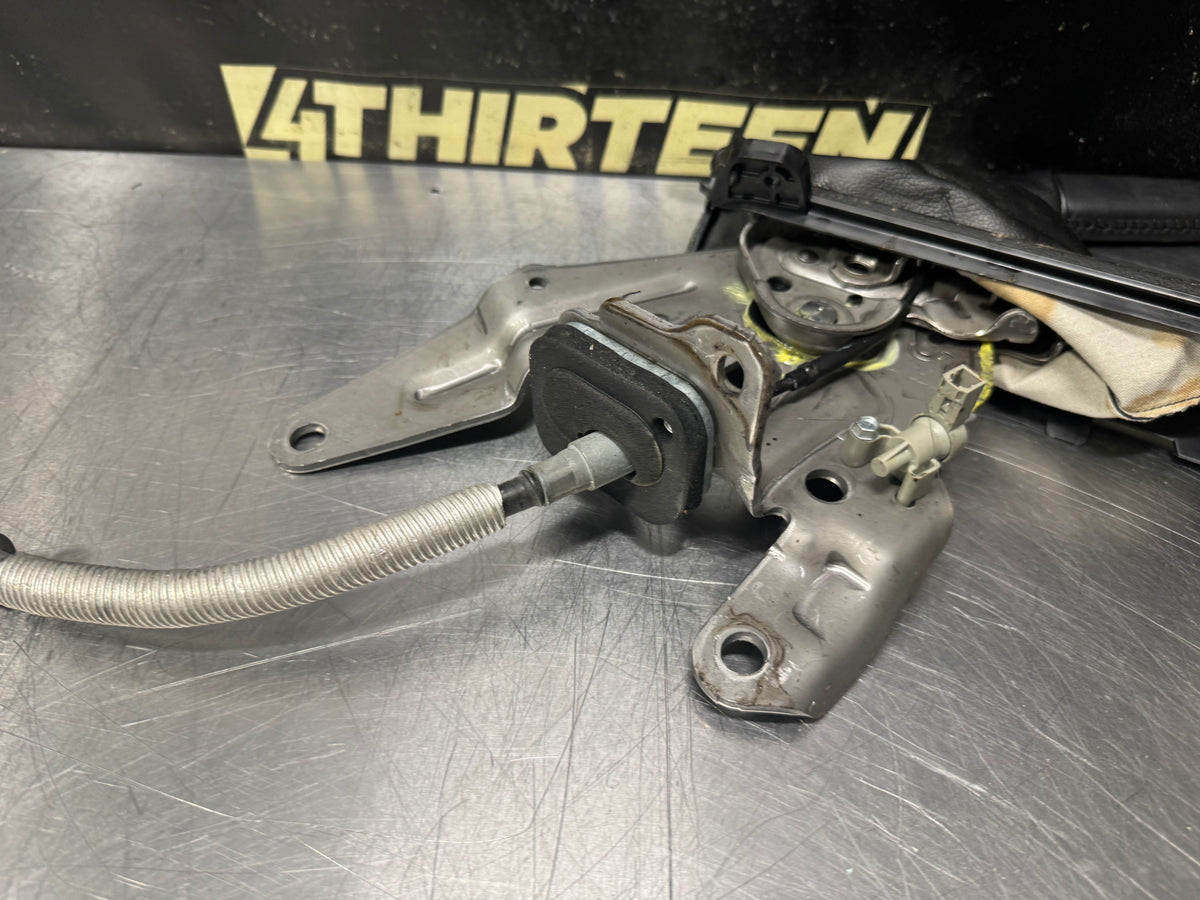 2021 MUSTANG GT EMERGENCY BRAKE HANDLE ASSEMBLY FR3V-2780 OEM #V82