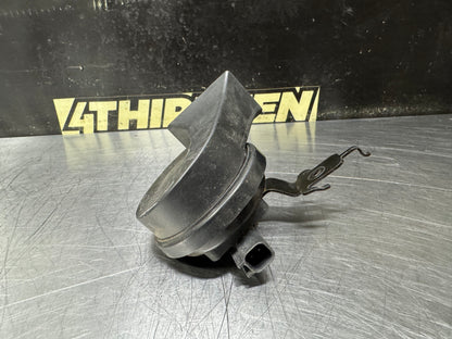 10-15 CAMARO SS RH PASSENGER SIDE HORN OEM #N964