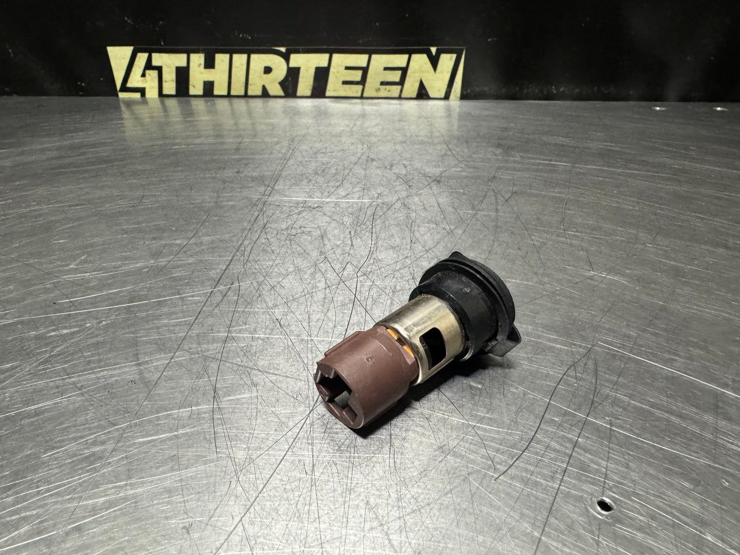 97-04 C5 CORVETTE CIGARETTE LIGHTER SOCKET OEM #N555