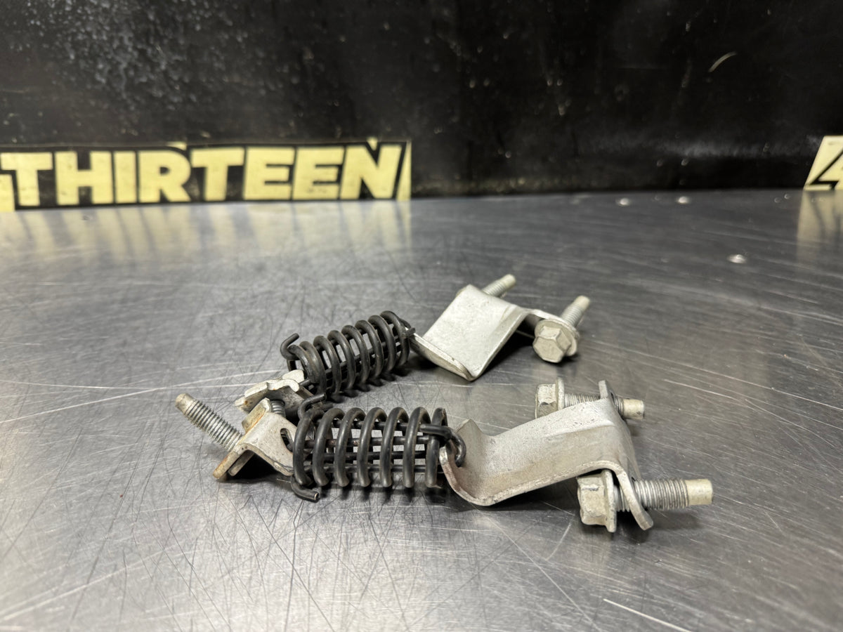 97-04 C5 CORVETTE SPRING EXHAUST HANGERS OEM #X29