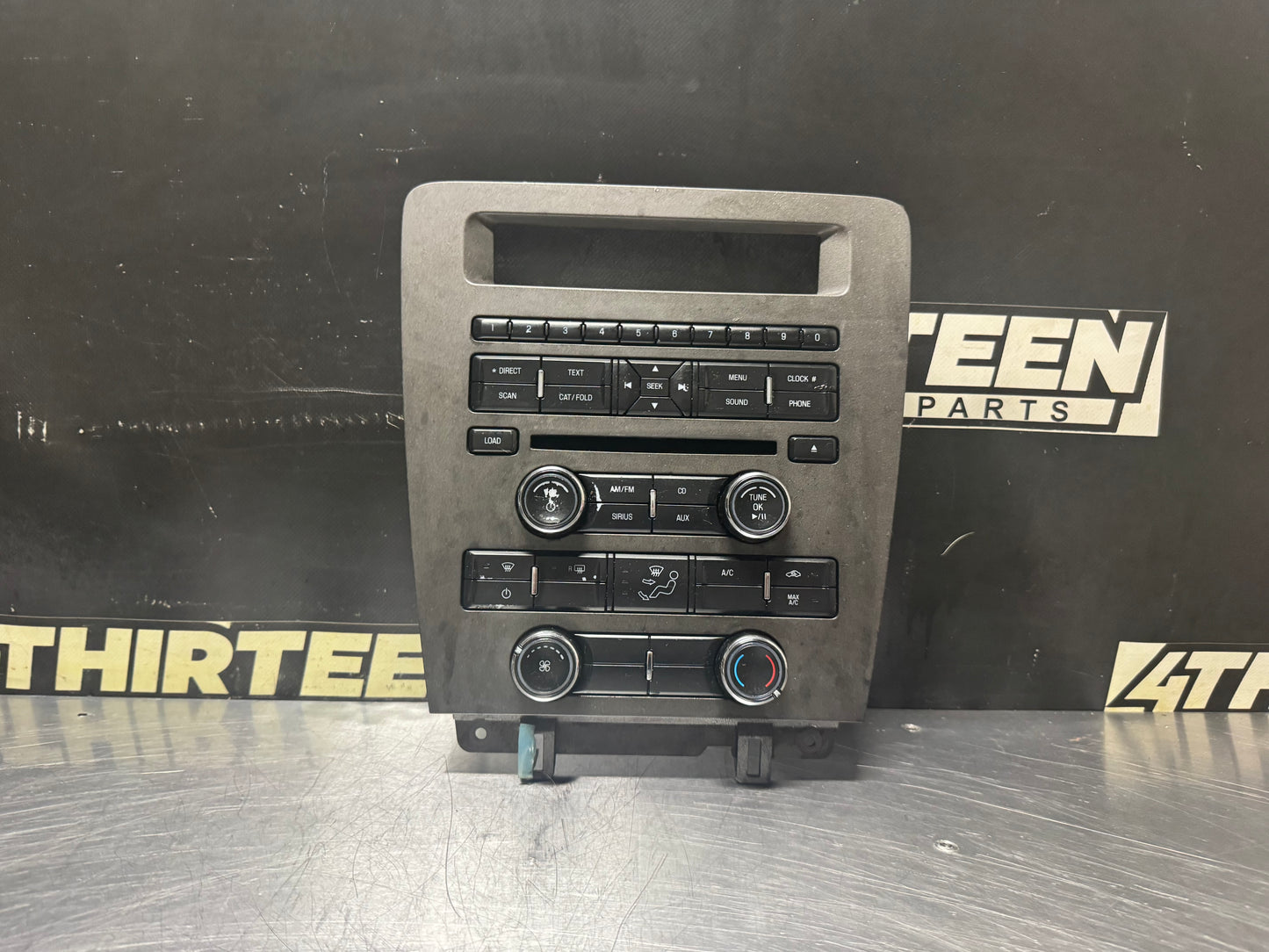 11-14 FORD MUSTANG RADIO TEMPERATURE CONTROL PANEL CR3T-18A802-JA OEM #N425