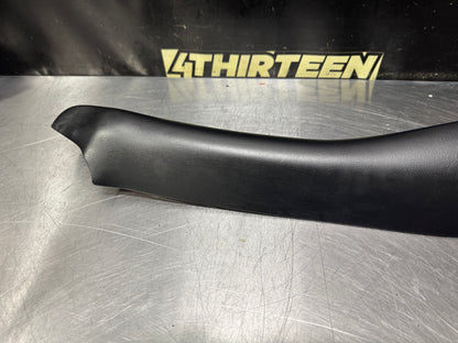 97-04 CORVETTE C5 A-PILLAR TRIM MOLDING PANEL RH #N793