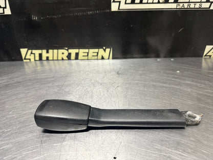 1997-2004 CORVETTE C5 RH PASSENGER SEAT BELT BUCKLE RECEIVER BLCK OEM #N498