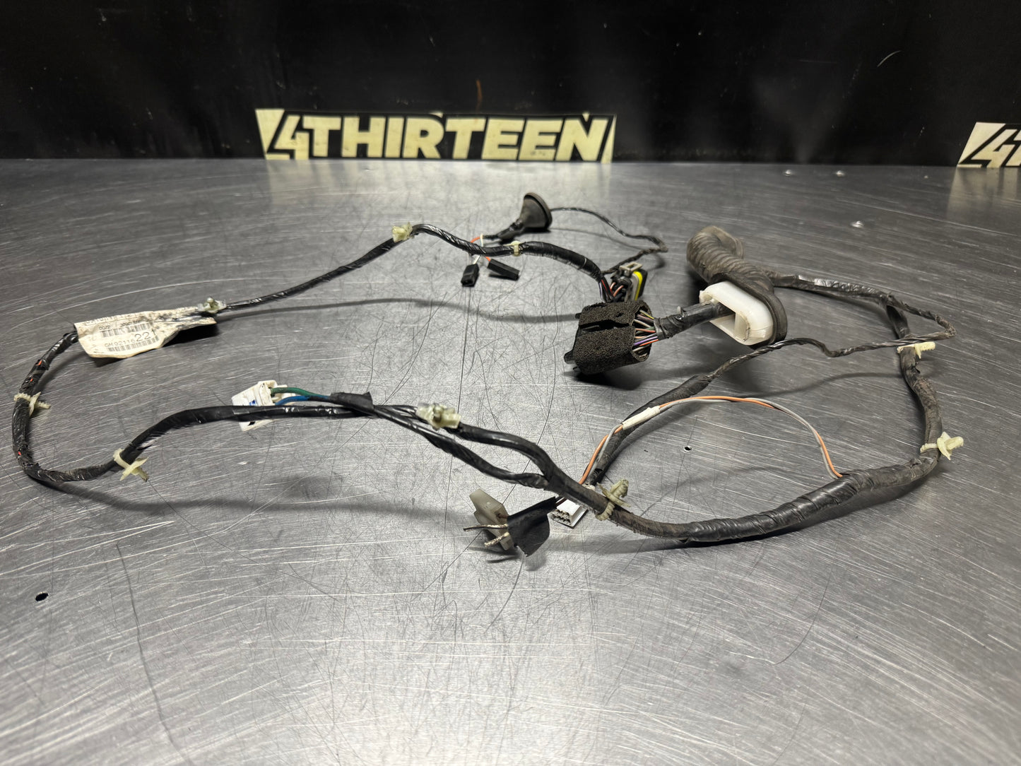 2004 PONTIAC GTO PASSENGER SIDE RH DOOR HARNESS OEM 92116221 #N469