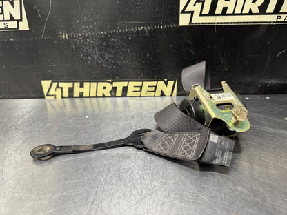 04-06 PONTIAC GTO RIGHT HAND SEATBELT WITH RETRACTOR OEM #X35