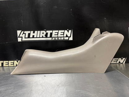 97-04 CORVETTE C5 LH B PILLAR TRIM 10258545 OEM #N167