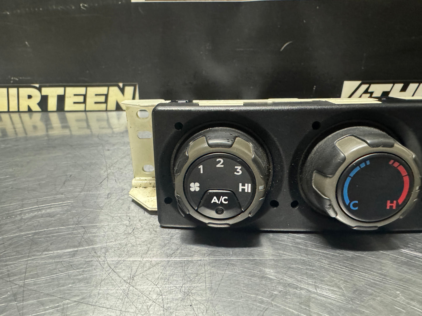 04-06 PONTIAC GTO HEAT A/C CLIMATE TEMPERATURE CONTROLS OEM #N129