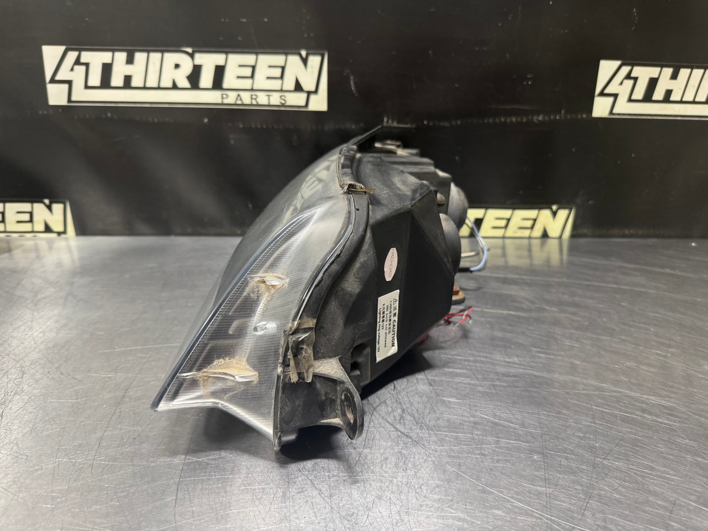 04-06 PONTIAC GTO RH PASSENGER SIDE SPYDER HALO HEADLIGHT #N637