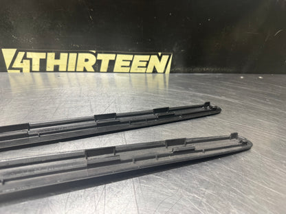 04-06 PONTIAC GTO SCUFF PLATE SILL TRIM SET OEM #N624