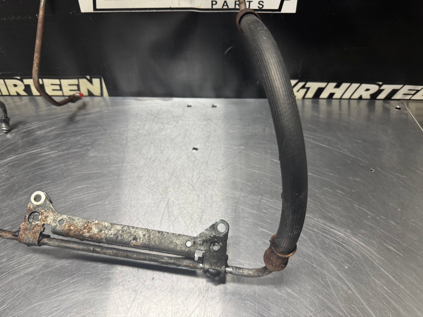 2004 PONTIAC GTO OEM POWER STEERING LINE HIGH PRESSURE OEM #N216