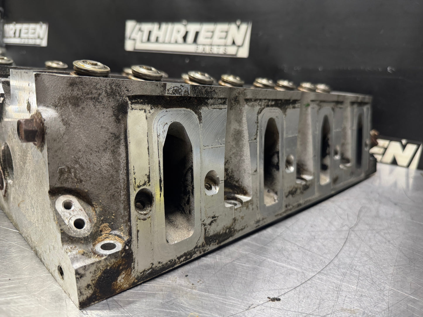 PAIR OEM CAMARO TRANS AM GTO CORVETTE CYLINDER HEADS 241 LS1 LS2 LS3 LSX #L416